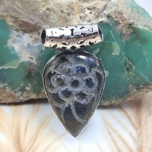 Bali Style Carved Labradorite 1.5" 925 Sterling Silver Pendant (REXT15-50)
