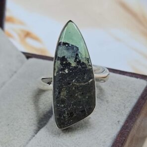 Mine 8 Turquoise 925 Sterling Silver Ring (REXT8-182)
