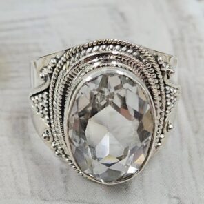 White Topaz Size US 8 925 Sterling Silver Ring (RS35-128)