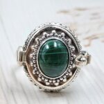 Malachite Size US 9 925 Sterling Silver Poison Box Ring (REXT77-68)