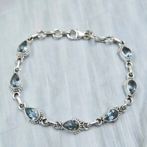 Blue Topaz Sterling Silver Bracelet (RS78-148)