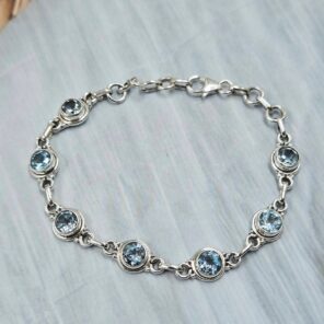 Blue Topaz 925 Sterling Silver Bracelet (RS67-192)