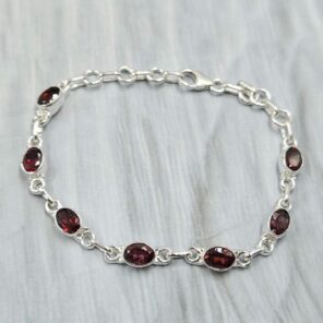 Garnet 925 Sterling Silver Bracelet (RS67-215)