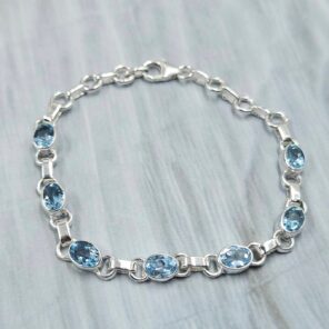 Blue Topaz 925 Sterling Silver Bracelet (RS67-222)