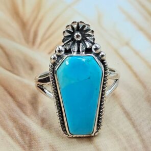 Mohave Turquoise 925 Sterling Silver Coffin Ring (REXT84-27)