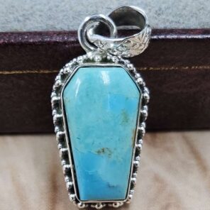 Mohave Turquoise Coffin 925 Sterling Silver Pendant (RS29-461)