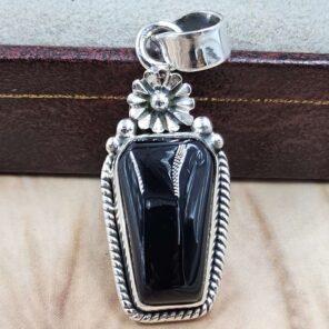Black Onyx Coffin 925 Sterling Silver Pendant (RS29-447)