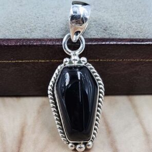 Black Onyx Coffin 925 Sterling Silver Pendant (RS29-465)