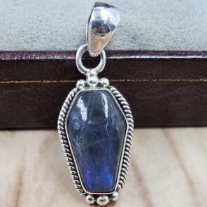 Labradorite Coffin 925 Sterling Silver Pendant (RS29-464)