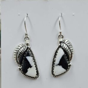 White Buffallo Turquoise 925 Sterling Silver Earring (REXT22-230)