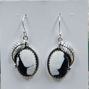 White Buffallo Turquoise 925 Sterling Silver Earring (REXT22-205)