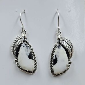 White Buffallo Turquoise 925 Sterling Silver Earring (REXT22-231)