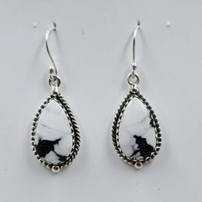 White Buffallo Turquoise 925 Sterling Silver Earring (REXT22-192)