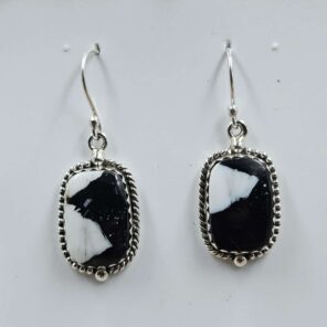 White Buffallo Turquoise 925 Sterling Silver Earring (REXT22-220)