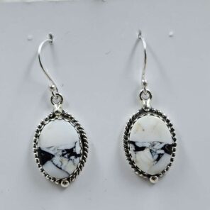 White Buffallo Turquoise 925 Sterling Silver Earring (REXT22-210)