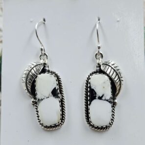 White Buffallo Turquoise 925 Sterling Silver Earring (REXT22-222)