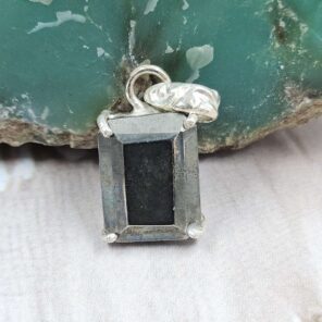 Pyrite 925 Sterling Silver Pendant (RS68-73)