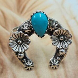 Kingman Turquoise Sterling Silver Ring (REXT62-344)