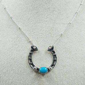 Kingman Turquoise Sterling Silver Necklace (REXT170-22)
