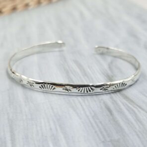 Plain Silver Southwest Bangle Size 5.5" Adjustable Sterling Silver Bangle (RS88-25)