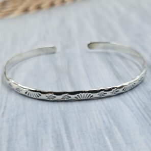 Plain Silver Southwest Bangle Size 6" Adjustable Sterling Silver Bangle (RS88-31)