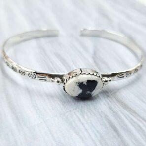 White Buffalo Turquoise Southwest Bangle Adjustable Sterling Silver Bangle (REXT93-24)