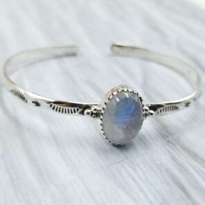 Rainbow Moonstone Southwest Bangle Adjustable Sterling Silver Bangle (REXT93-50)