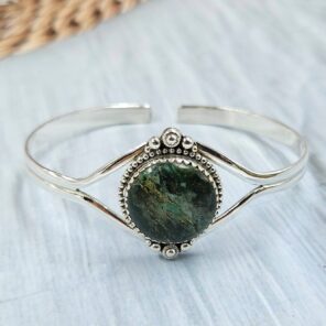 Green Opal 1.25" 925 Sterling Silver Bracelet (REXT119-284)