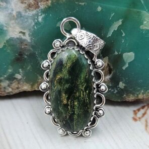 Green Opal 1.5" 925 Sterling Silver Pendant (REXT119-268)