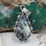 Dendratic agate 1.75" 925 Sterling Silver Pendant (REXT119-273)