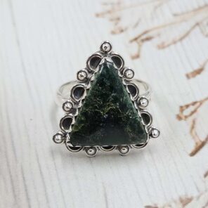 Green Opal Size US 8 Sterling Silver Ring (REXT110-184)