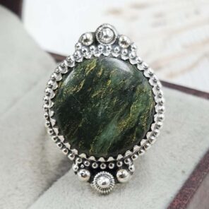 Green Opal Size US 8 Sterling Silver Ring (REXT110-239)