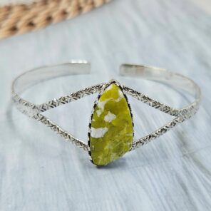 Lizardite 925 Sterling Silver Bangle (REXT81-42)