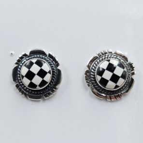 Black Onyx Checkerboard 0.6" 925 Sterling Silver Stud Earrings (REXT36-175)