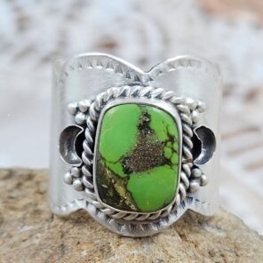 Yungai Green Turquoise Matt Finish Size US 9 925 Sterling Silver Ring (REXT88-200)