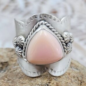 Pink Queen Conch Matt Finish Size US 8 925 Sterling Silver Ring (REXT88-244)