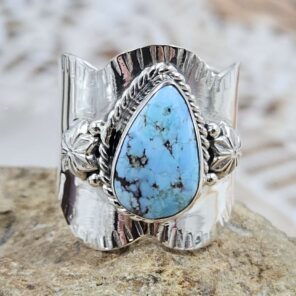 Golden Hills Size US 8 Sterling Silver Ring (RS7-367)