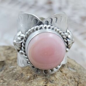 Pink Queen Conch Matt Finish Size US 6 925 Sterling Silver Ring (REXT80-57)