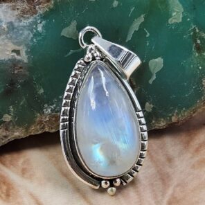 Rainbow Moonstone 925 Sterling Silver Pendant (REXT111-114)