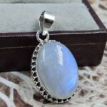 Rainbow Moonstone 925 Sterling Silver Pendant (REXT111-117)