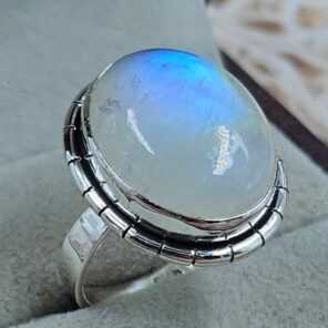 Rainbow Moonstone 925 Sterling Silver Ring (REXT111-108)