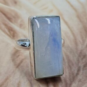 Rainbow Moonstone 925 Sterling Silver Ring (REXT111-111)