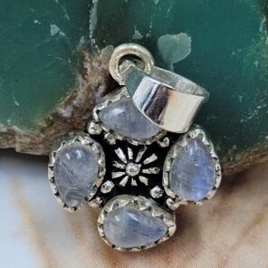 Rainbow Moonstone 925 Sterling Silver Pendant (RS78-184)