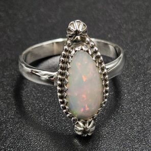 Ethiopian Opal Cut Size US 8 925 Sterling Silver Ring (REXT116-187)