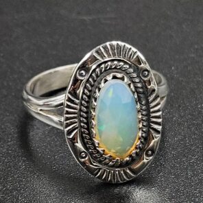 Ethiopian Opal Cut Size US 8 925 Sterling Silver Ring (REXT116-202)