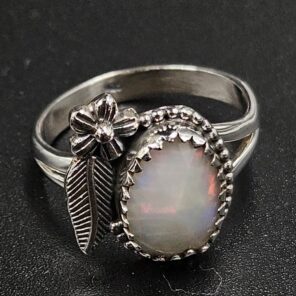 Ethiopian Opal Cut Size US 8 925 Sterling Silver Ring (REXT116-217)