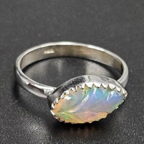 Ethiopian Opal Carved Size US 9 925 Sterling Silver Ring (REXT115-241)