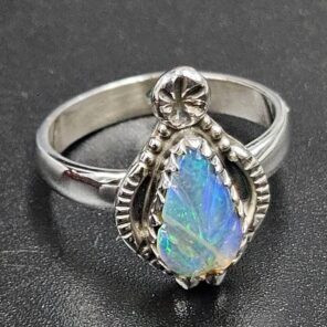 Ethiopian Opal Carved Size US 7 925 Sterling Silver Ring (REXT115-254)