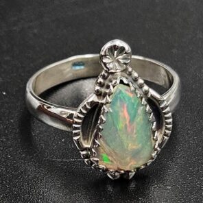 Ethiopian Opal Carved Size US 8 925 Sterling Silver Ring (REXT115-256)