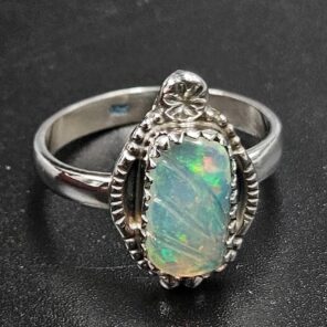 Ethiopian Opal Carved Size US 9 925 Sterling Silver Ring (REXT115-258)
